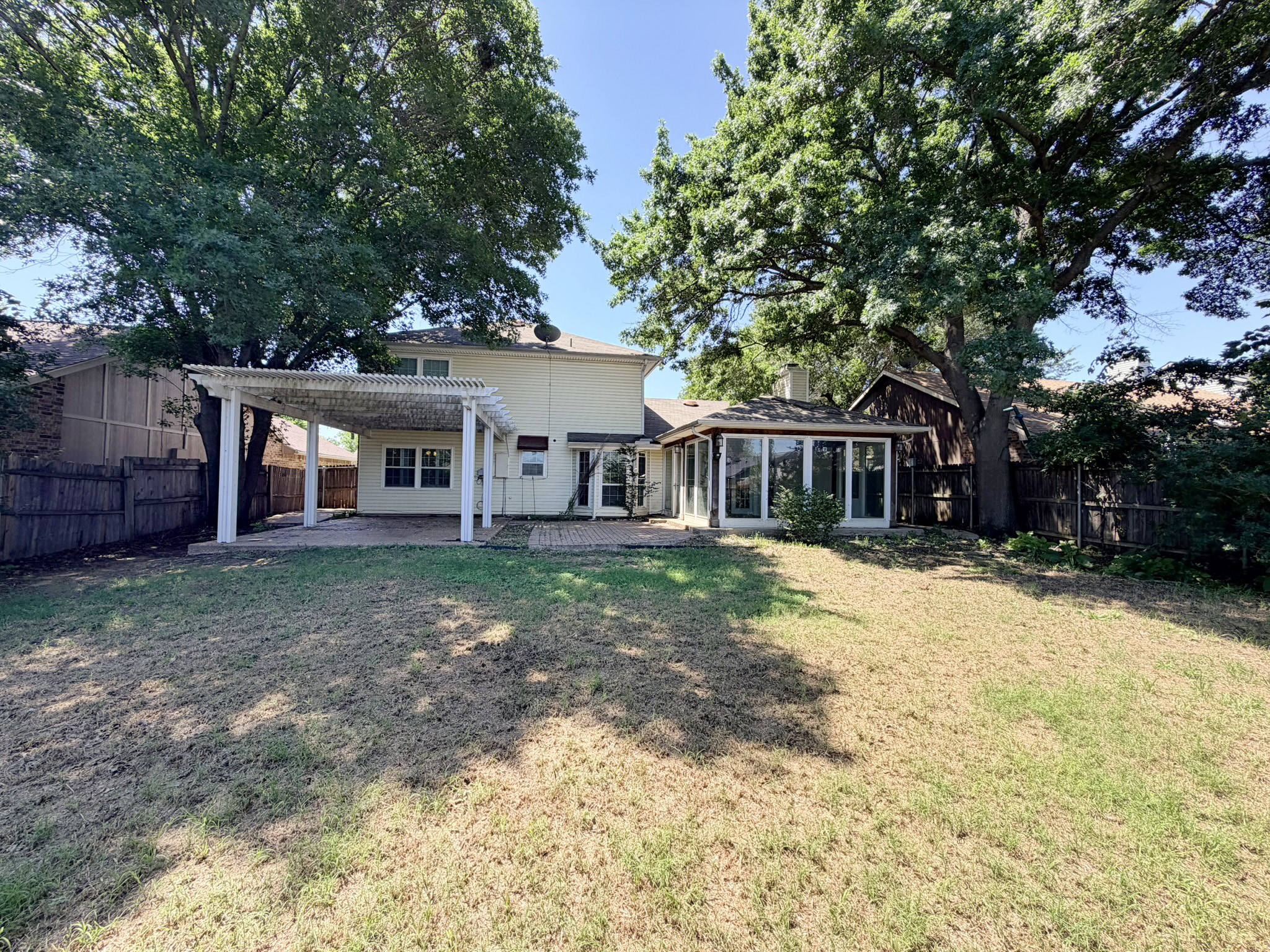 6801 Greenspring Drive Arlington TX 76016