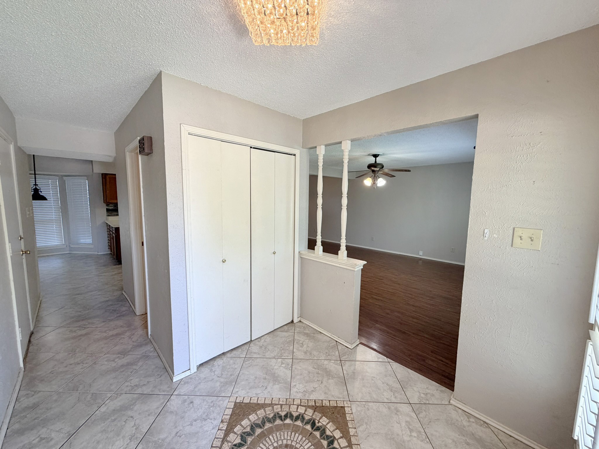 6801 Greenspring Drive Arlington TX 76016