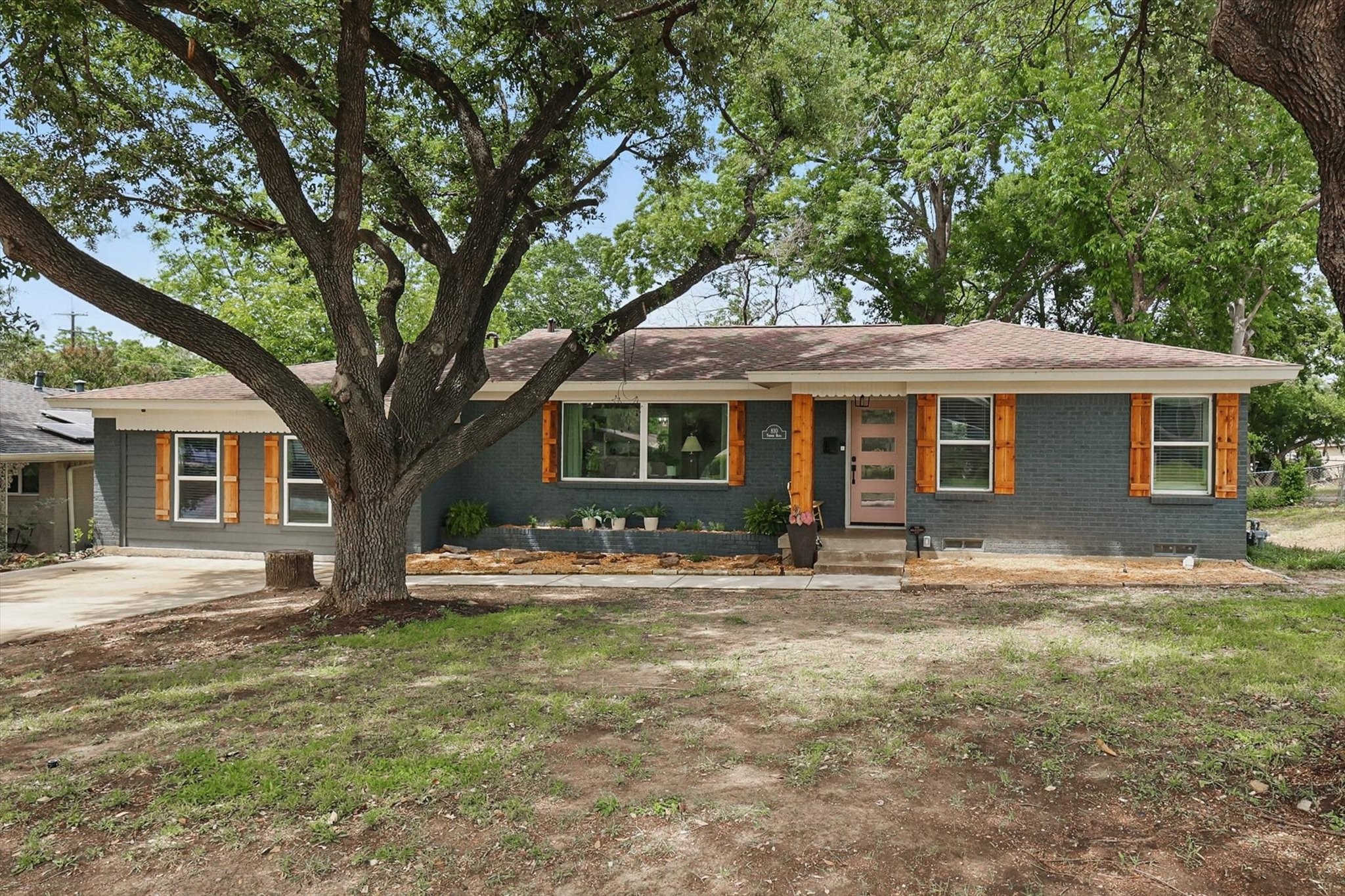 810 Turner Boulevard Grand Prairie TX 75050
