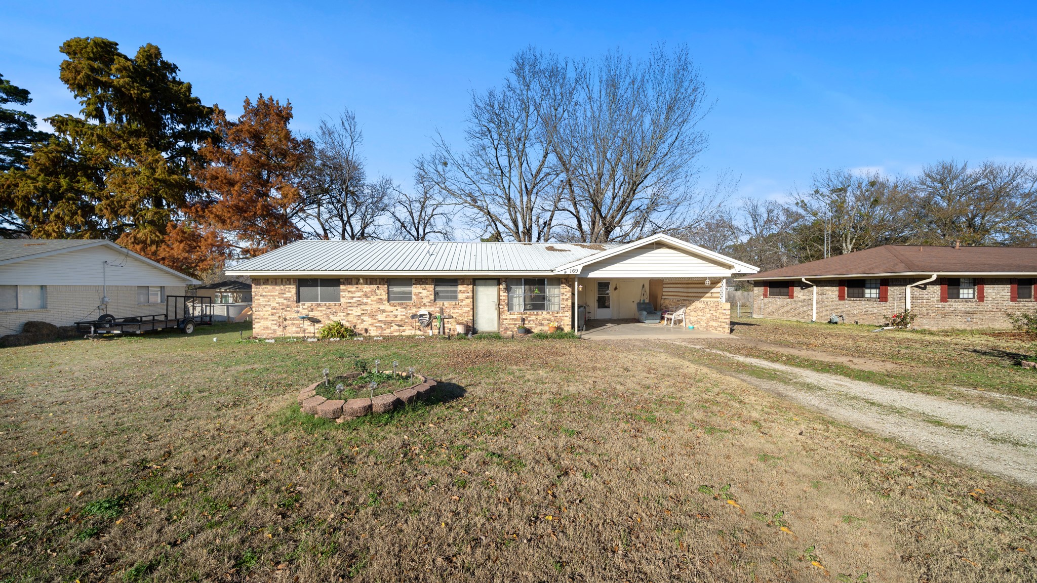 169 Nix Drive Emory TX 75440