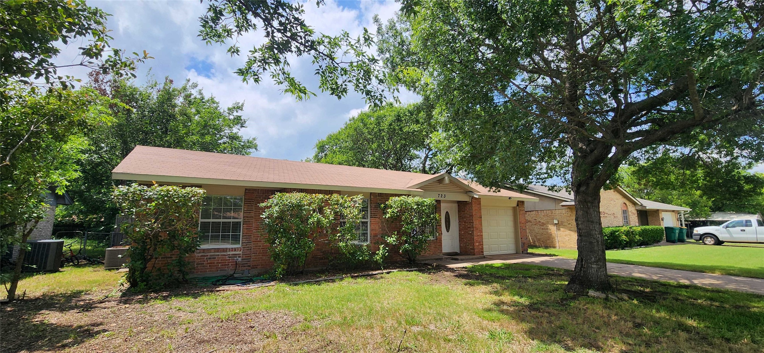 723 Briggs Street Cedar Hill TX 75104