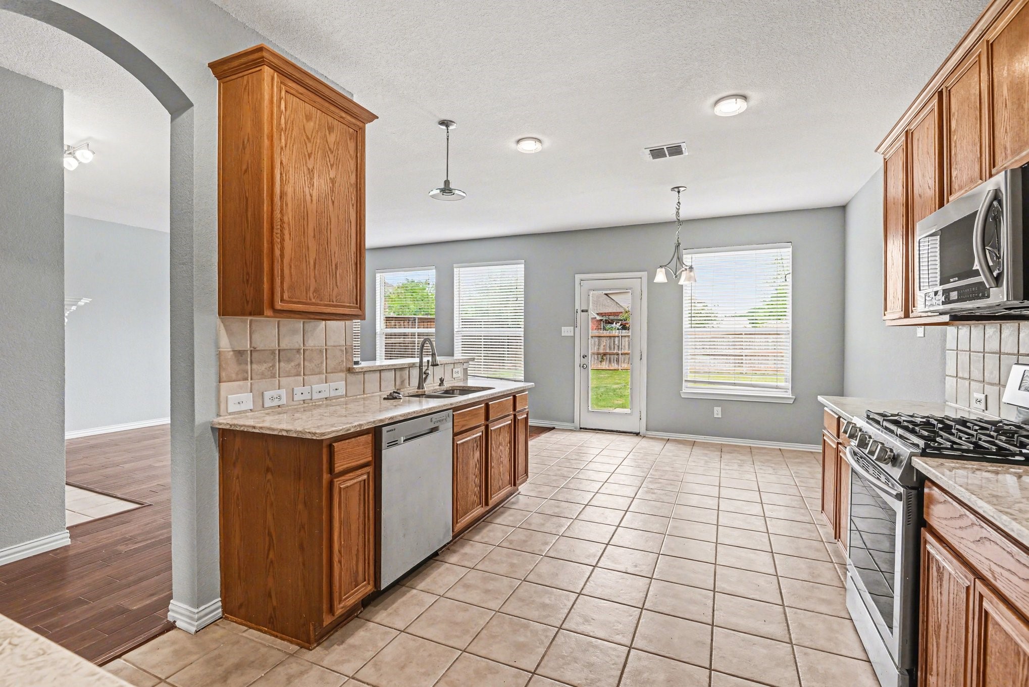 4833 Red Velvet Road Fort Worth TX 76244