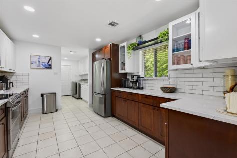 106 Lynne Street Mabank TX 75156