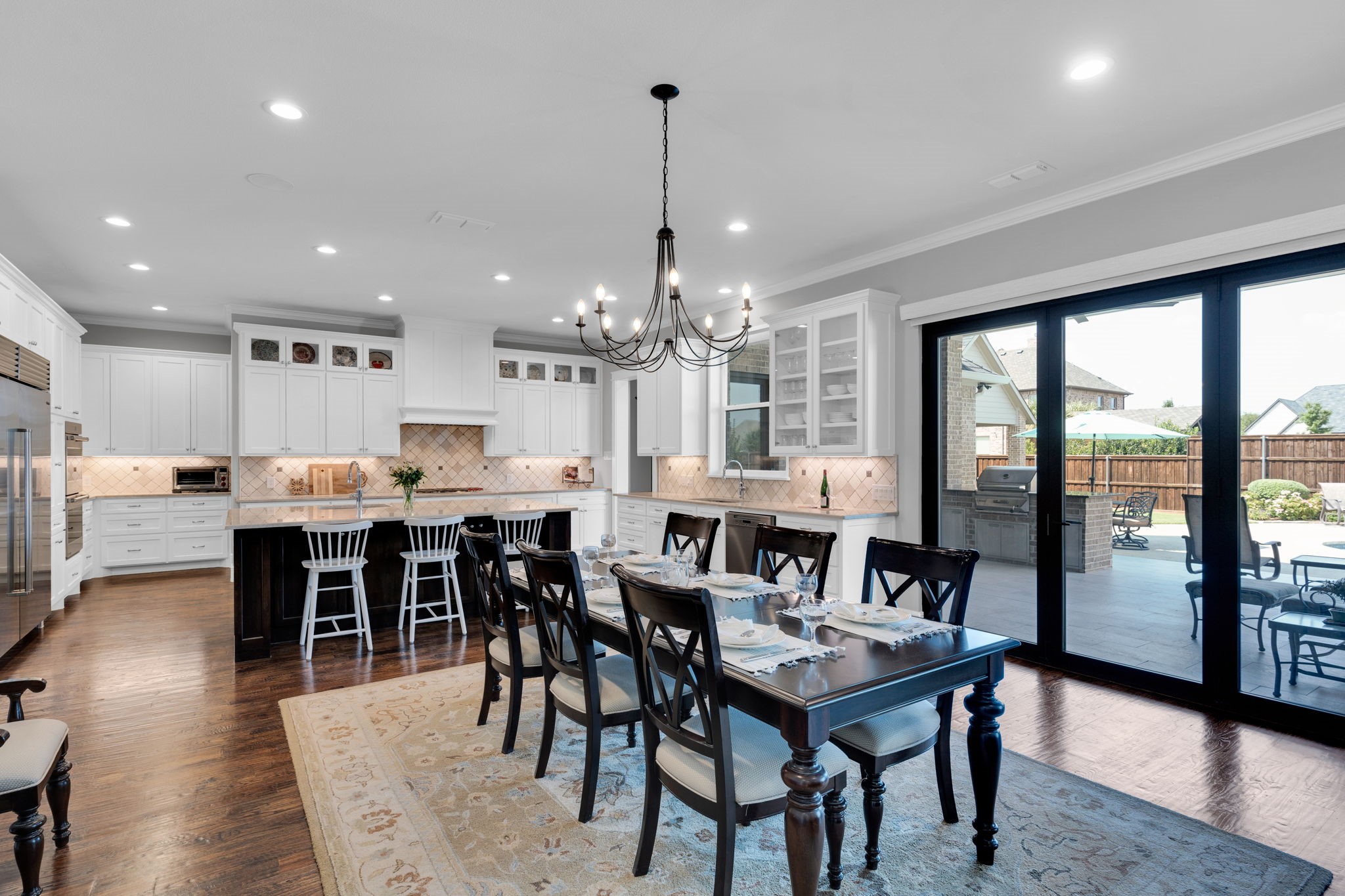 2209 Lyons Midlothian TX 76065