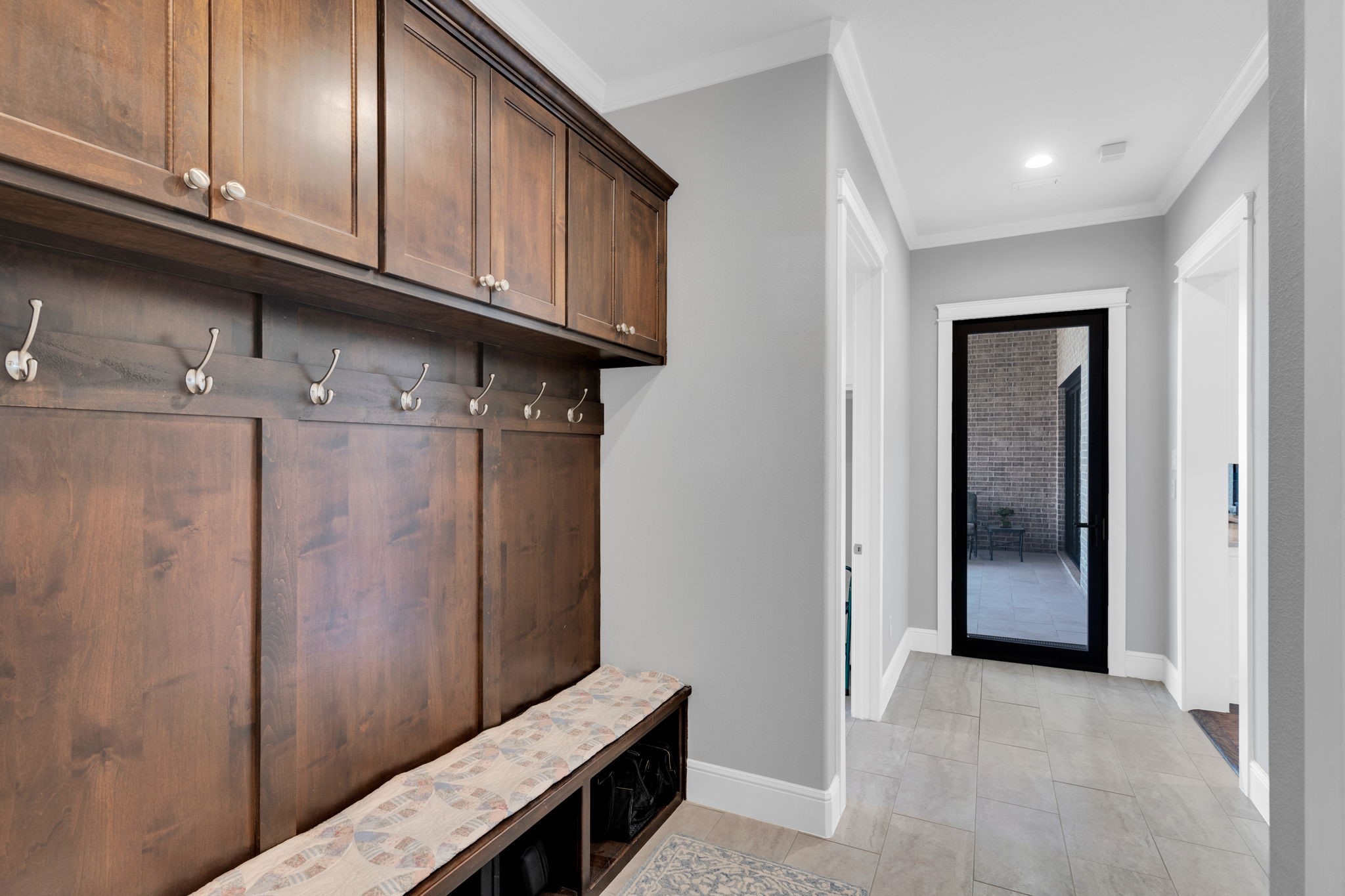 2209 Lyons Midlothian TX 76065