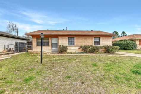2605 W Coffin Street Denison TX 75020