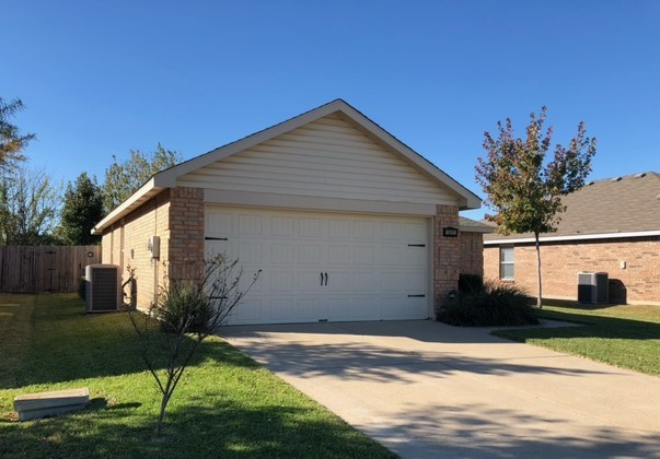 1601 Castle Ridge Road Fort Worth TX 76140
