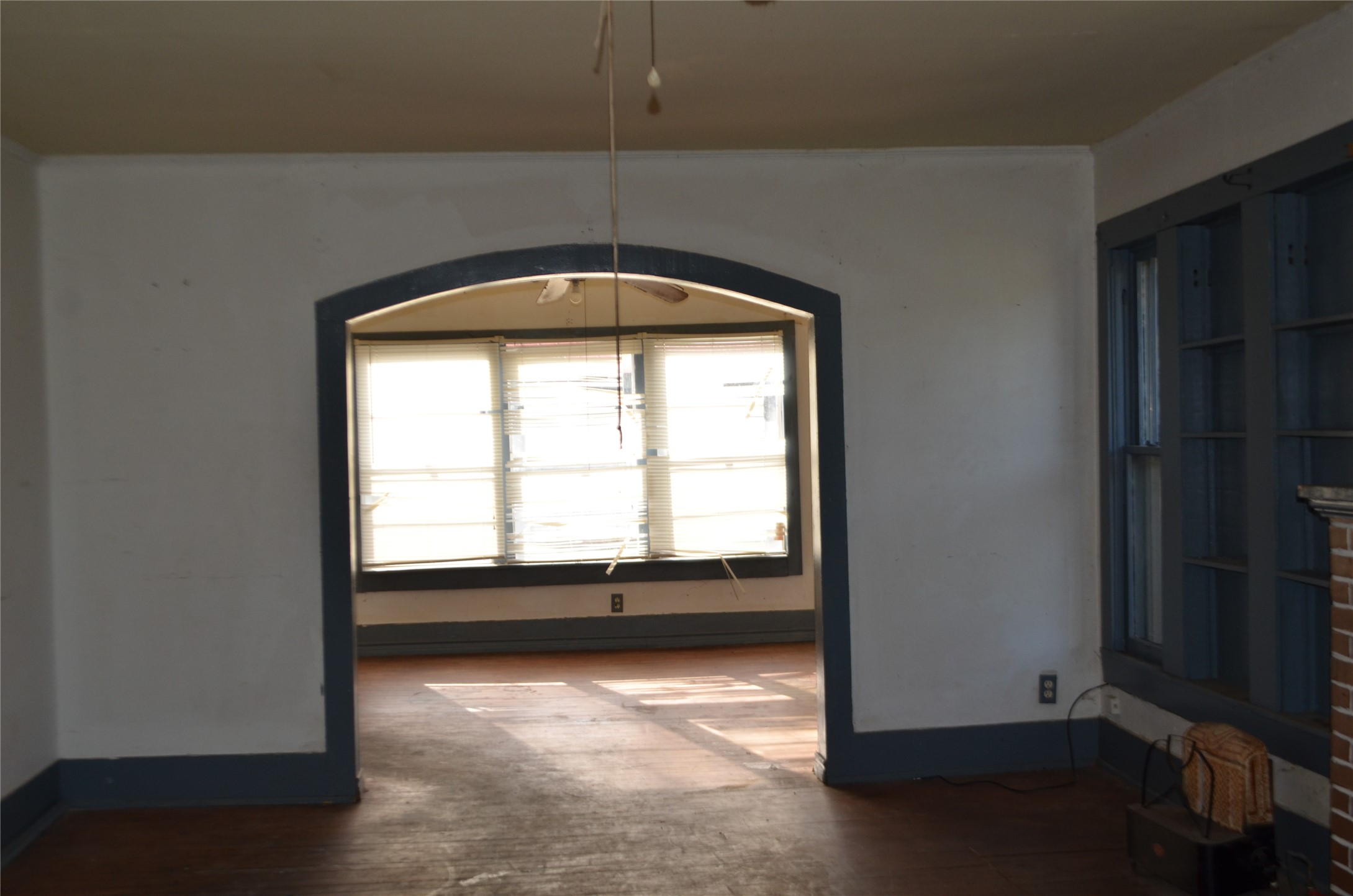 214 W Broadway Street Jefferson TX 75657