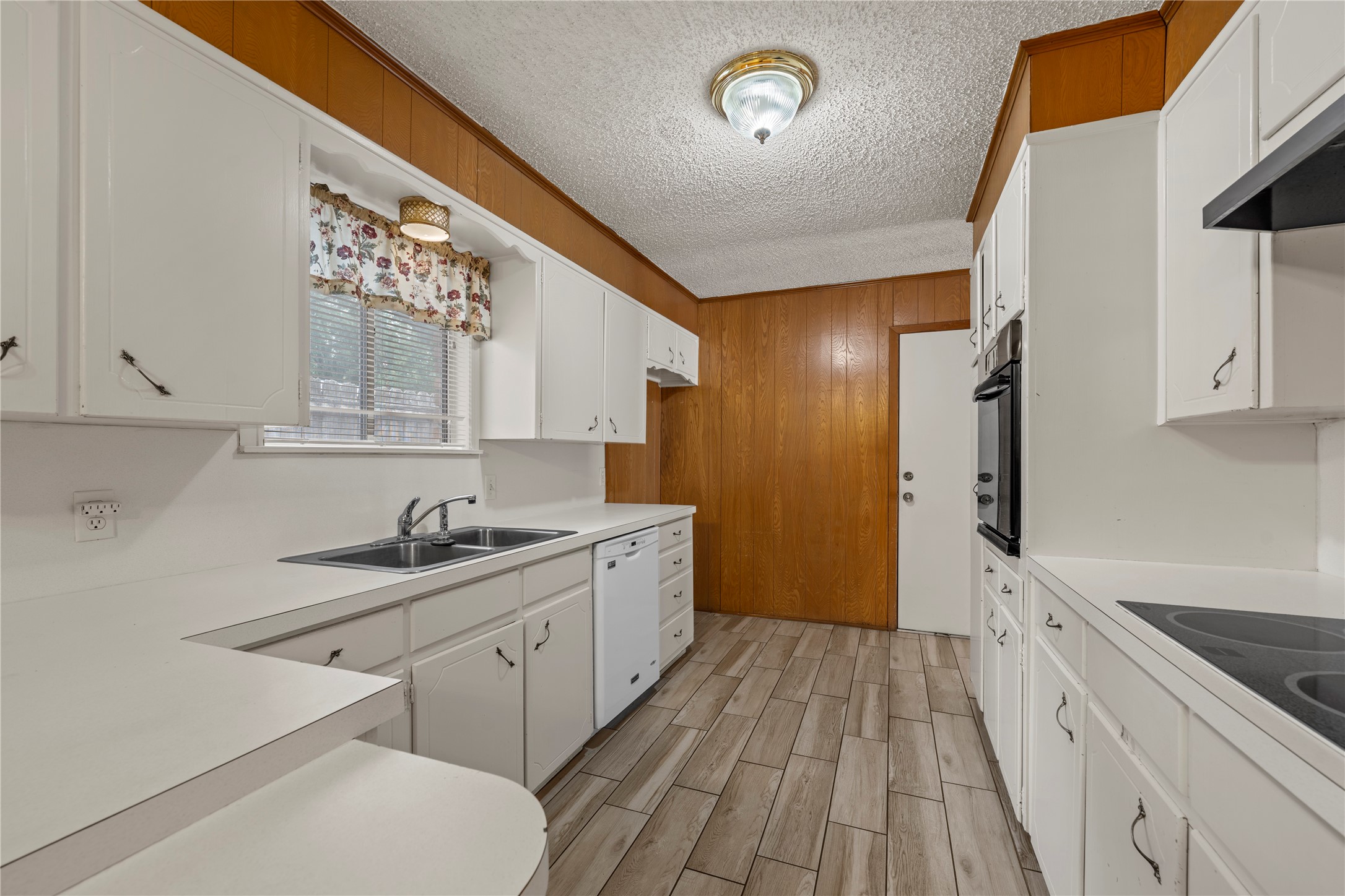 5807 Caldwell Street Waco TX 76710