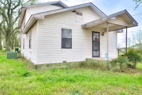 1000 Fm 205 Stephenville TX 76401
