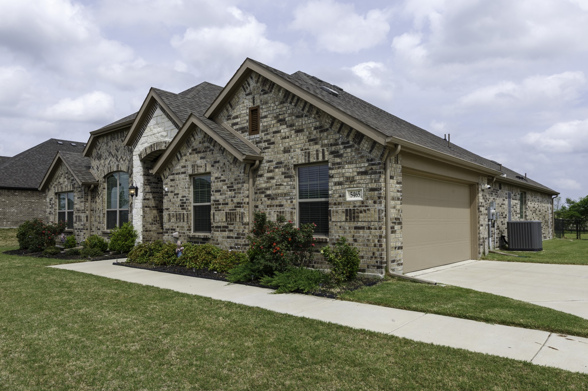 5465 Twin Pines Lane Royse City TX 75189