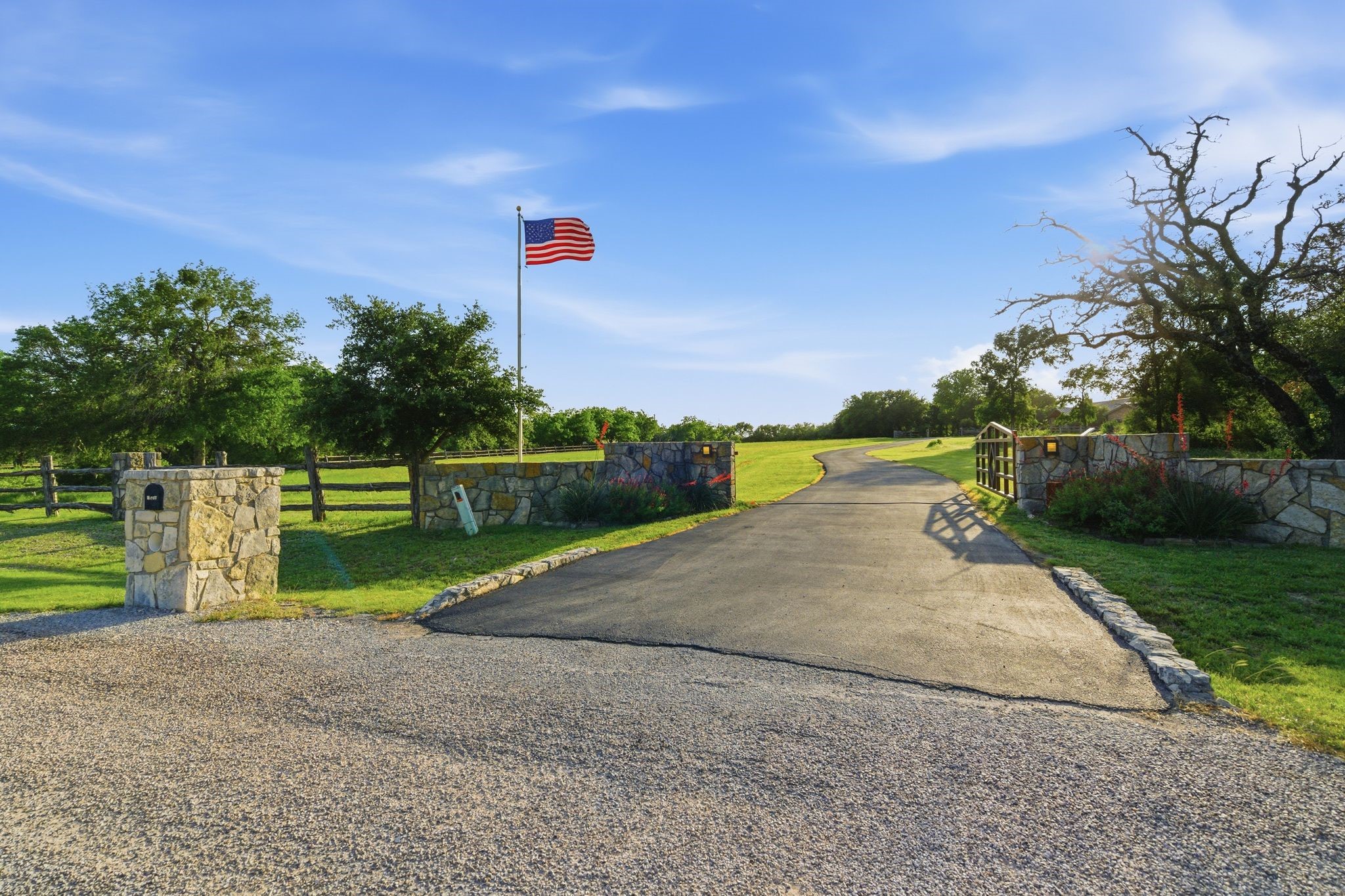 1167 Meadow Hill Road Fort Worth TX 76108