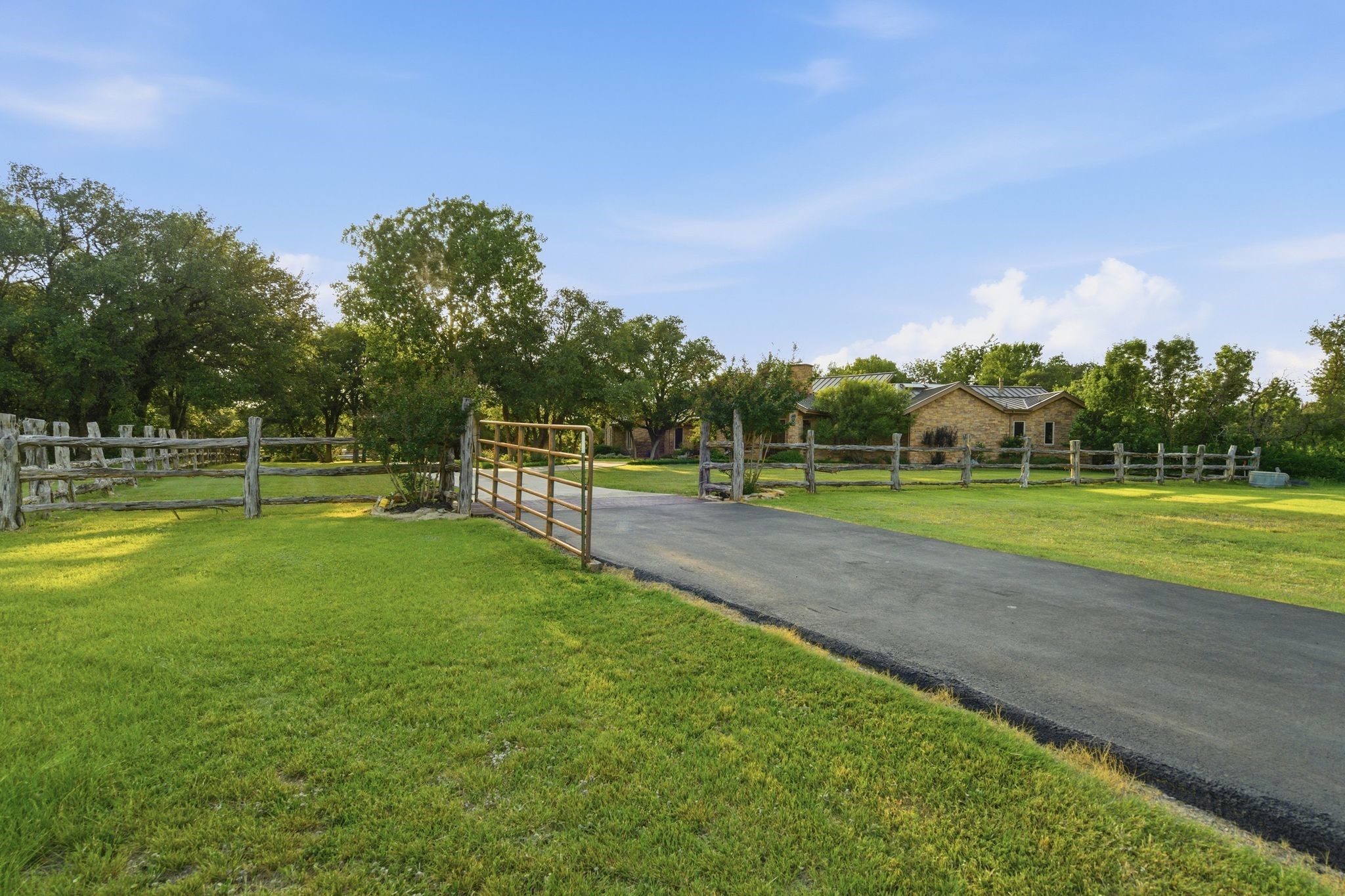 1167 Meadow Hill Road Fort Worth TX 76108