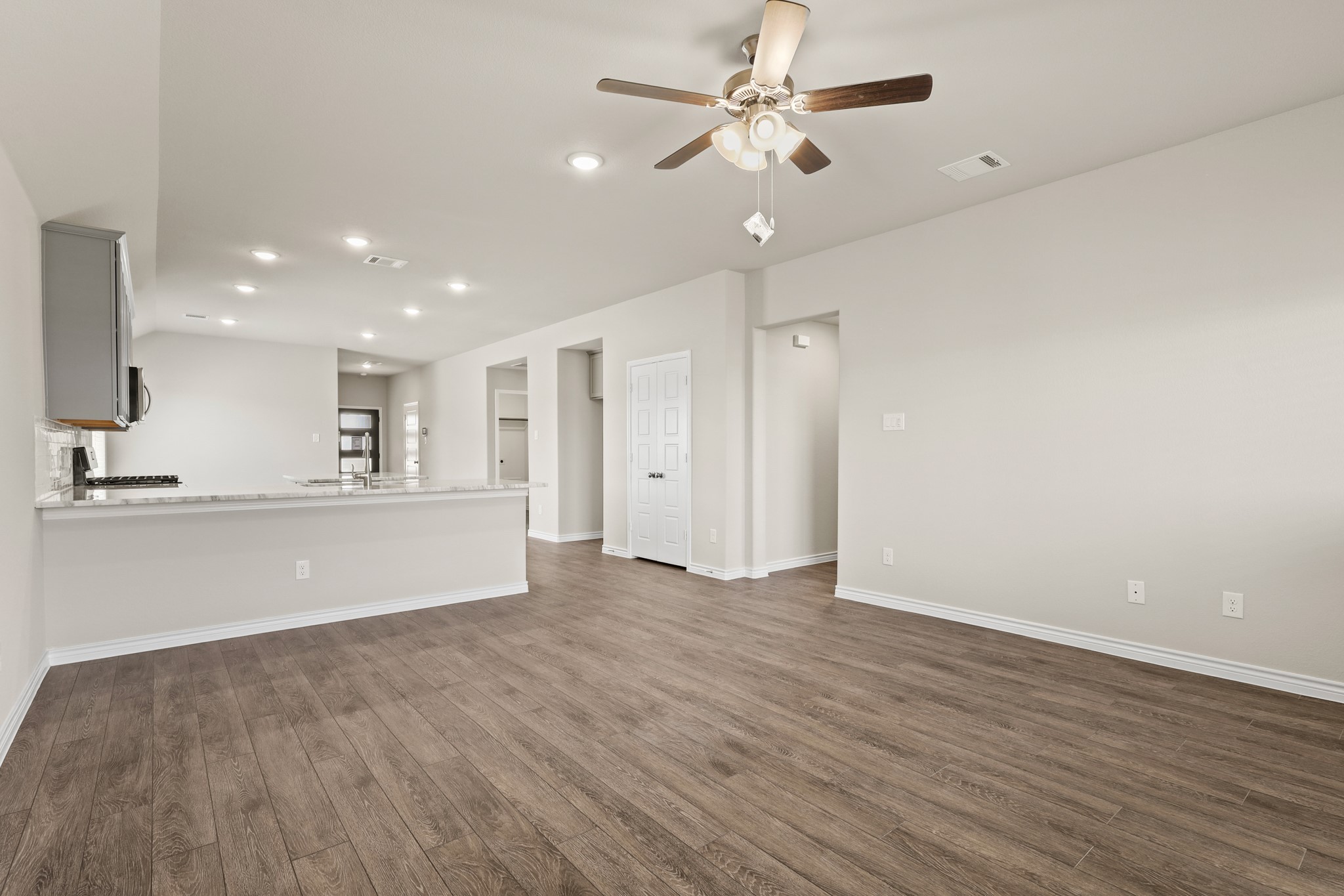 7024 Trestle Street Fort Worth TX 76036