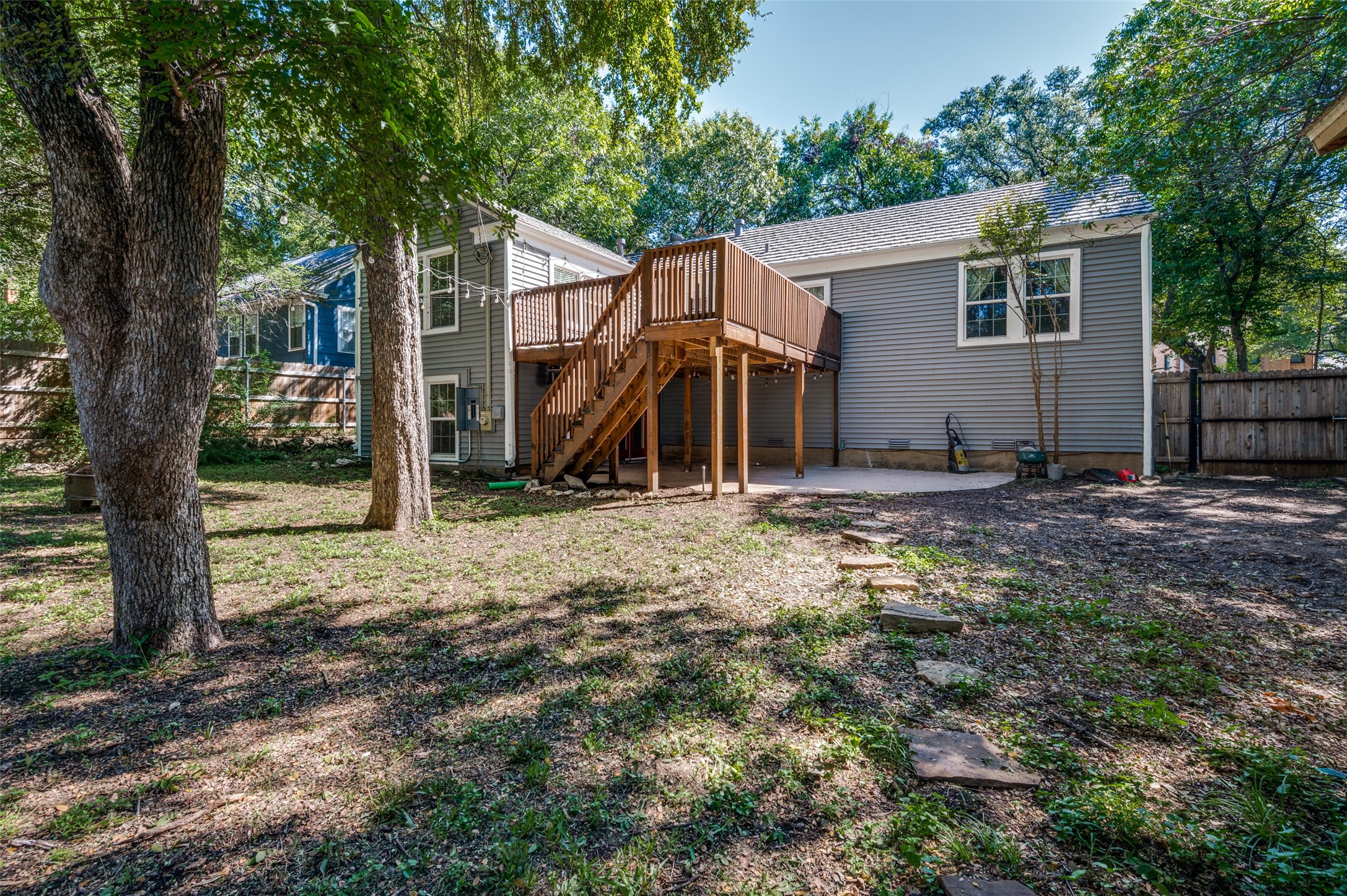 1401 Bluebonnet Drive Fort Worth TX 76111