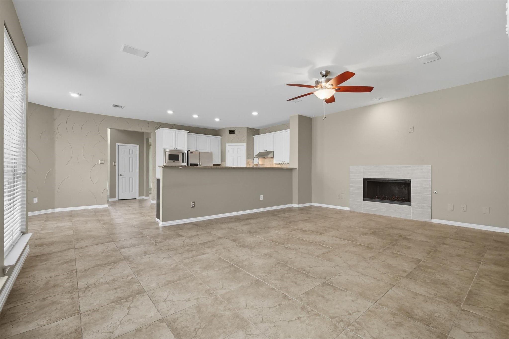 17912 Benchmark Drive Dallas TX 75252