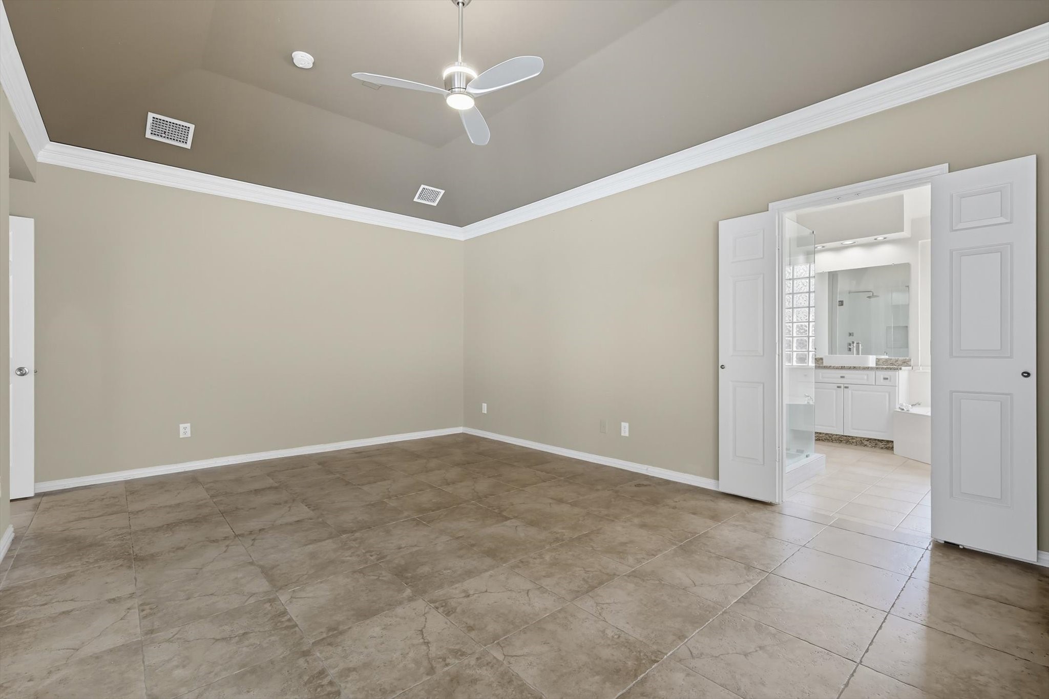 17912 Benchmark Drive Dallas TX 75252