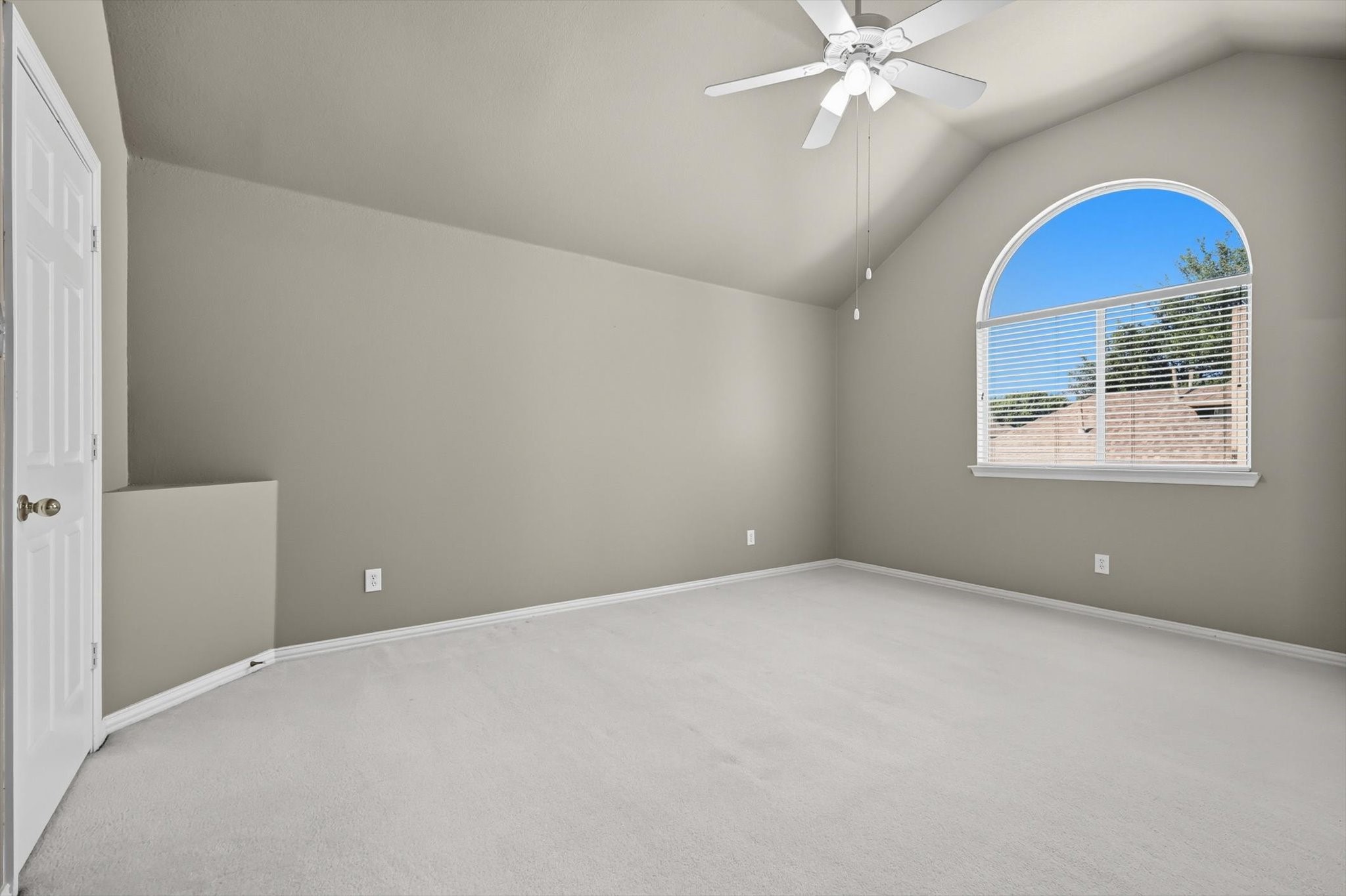 17912 Benchmark Drive Dallas TX 75252