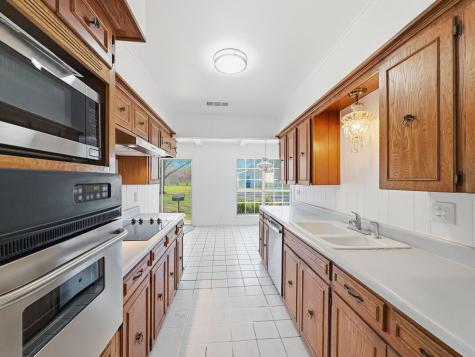 312 Charlie Drive Whitesboro TX 76273