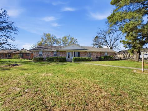 312 Charlie Drive Whitesboro TX 76273