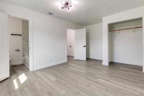 629 N 4th Street Garland TX 75040