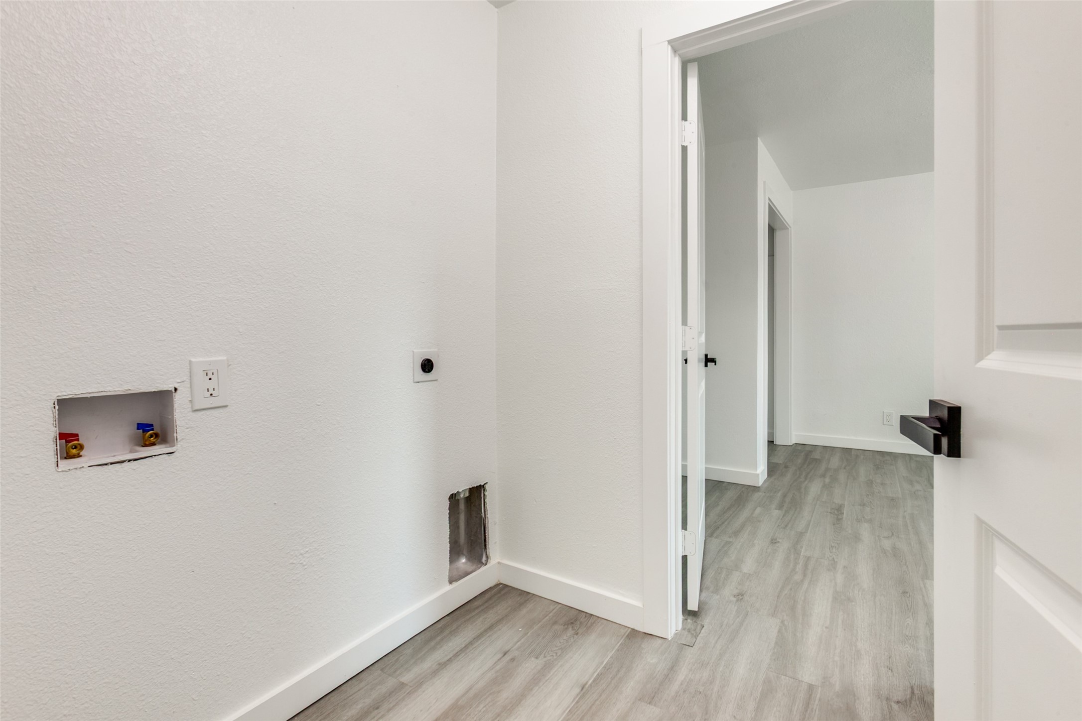 629 N 4th Street Garland TX 75040