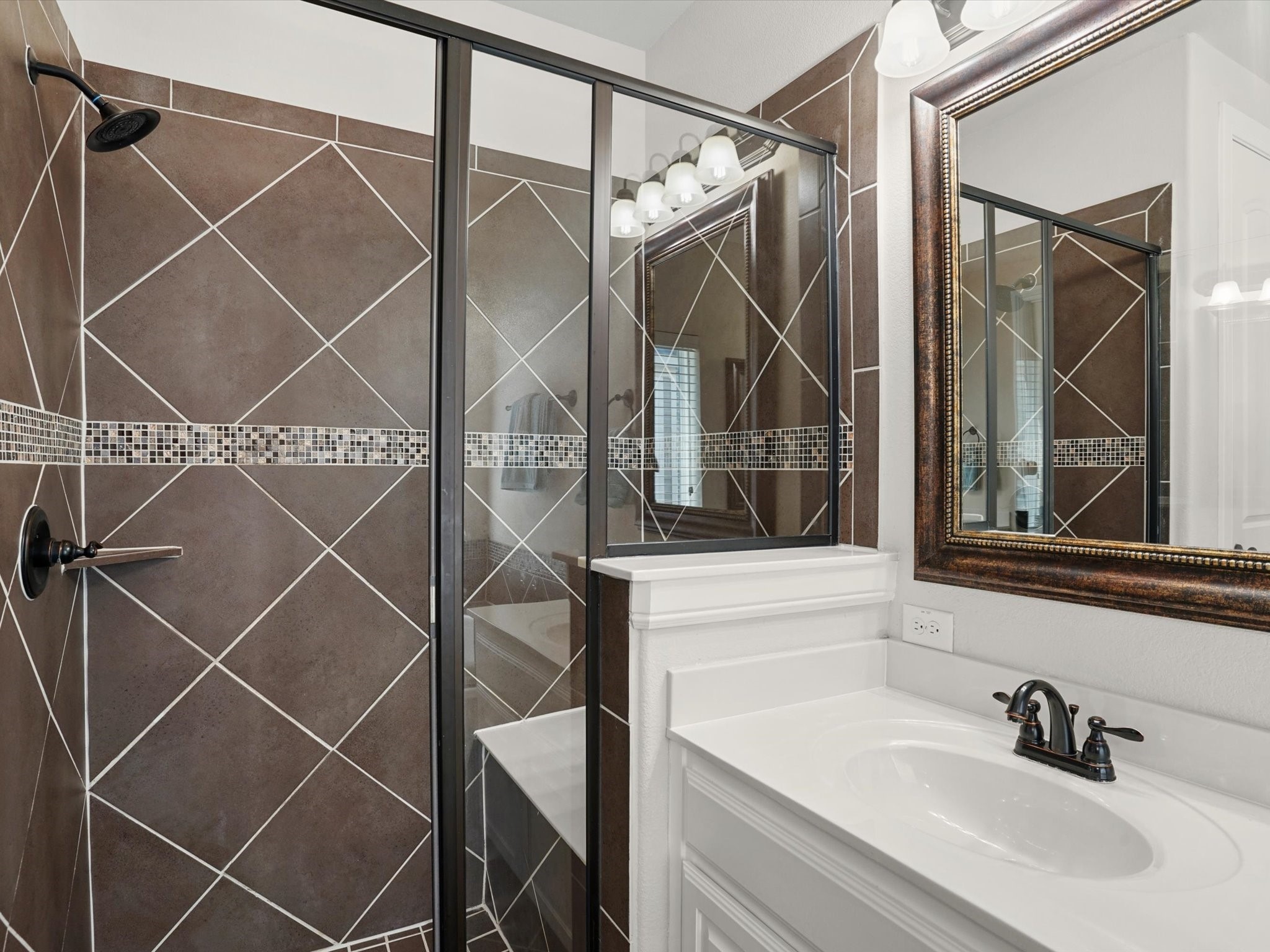 2827 Mariposa Drive Grand Prairie TX 75054