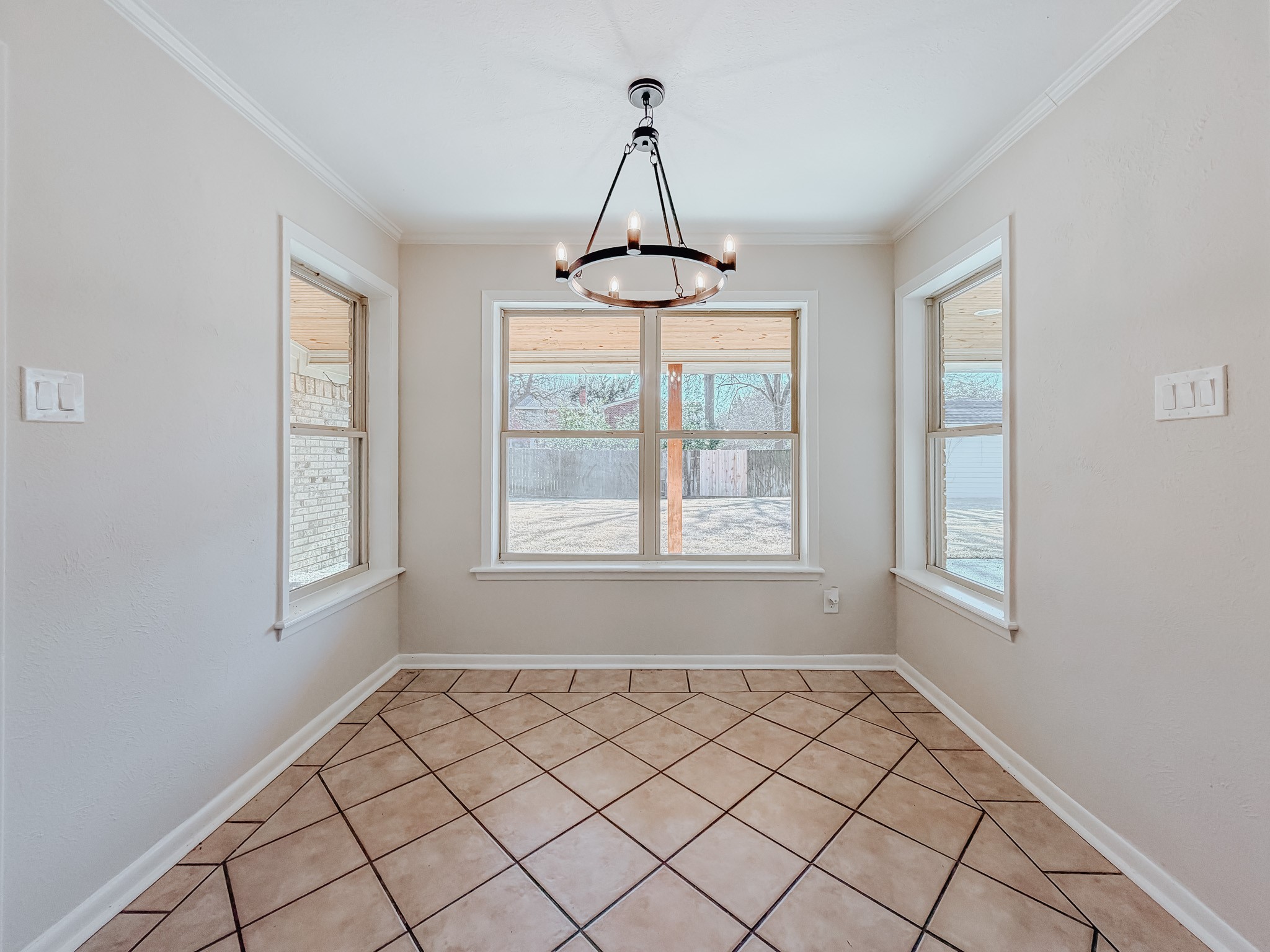 2013 Glenwood Circle Corsicana TX 75110