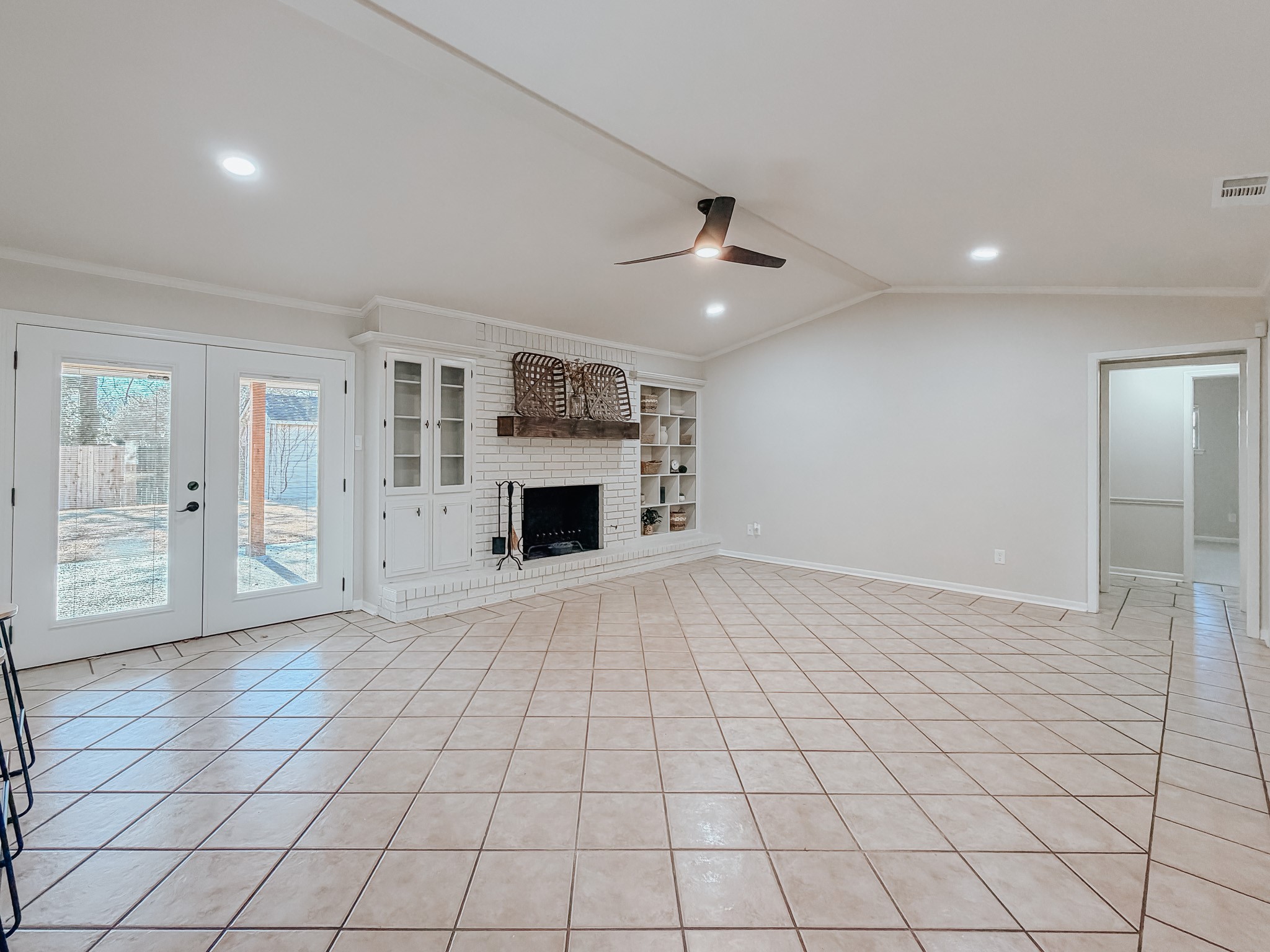 2013 Glenwood Circle Corsicana TX 75110