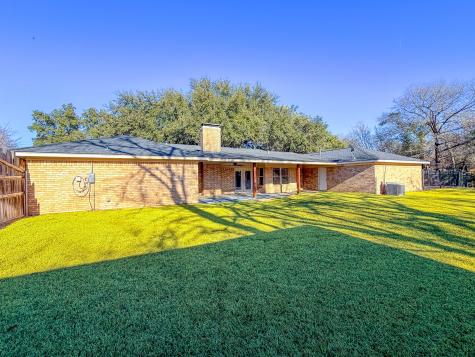 2013 Glenwood Circle Corsicana TX 75110