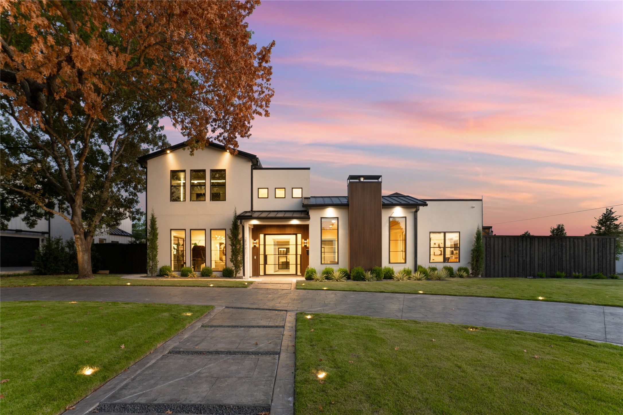 5510 Caladium Drive Dallas TX 75230