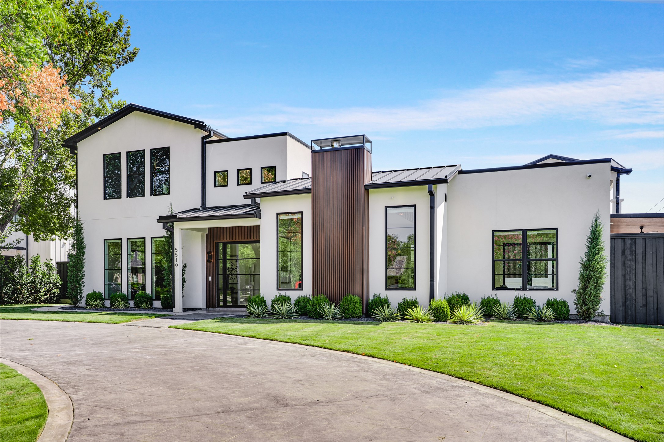 5510 Caladium Drive Dallas TX 75230