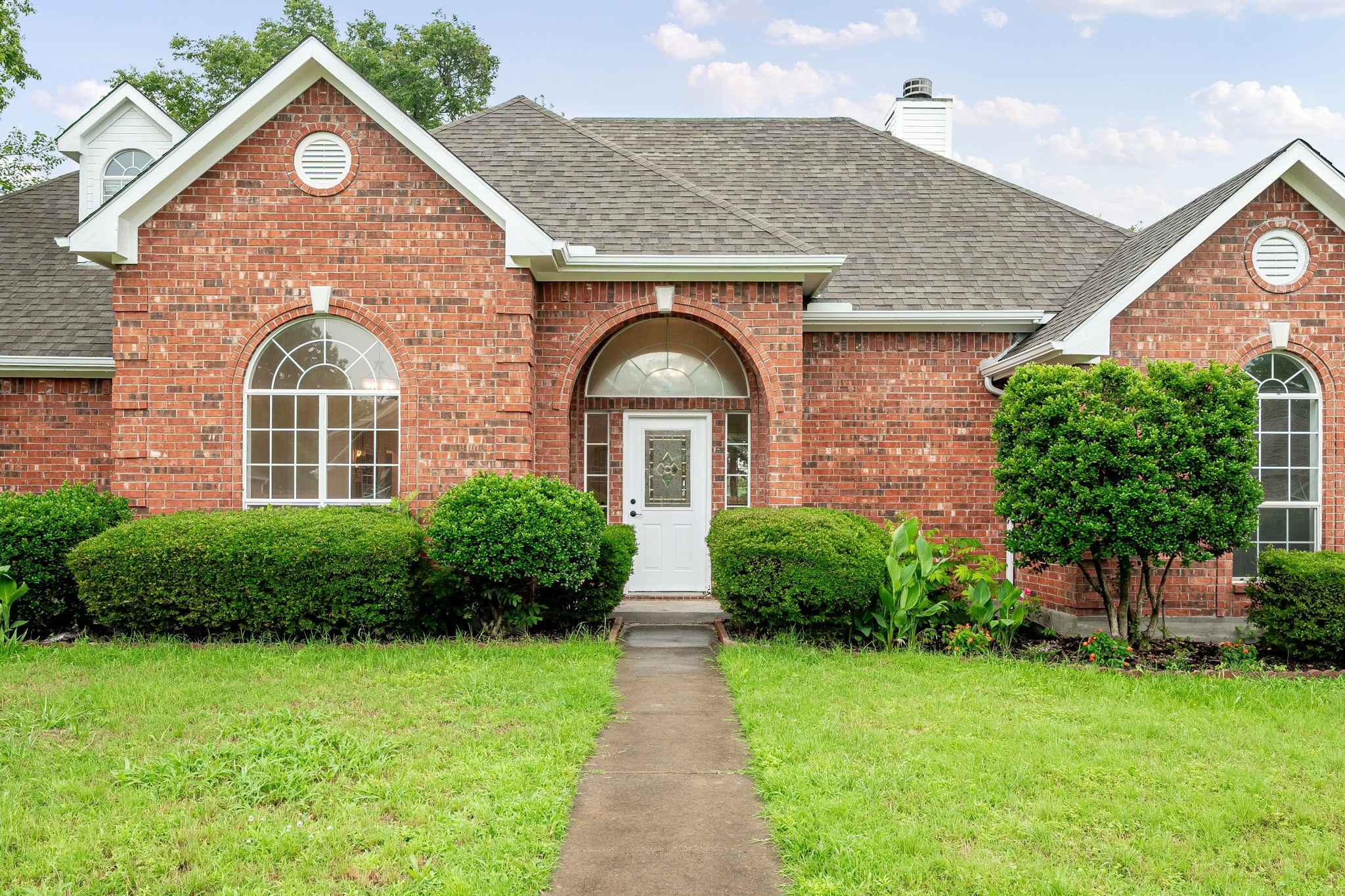 2107 Rivercrest Circle Denison TX 75020