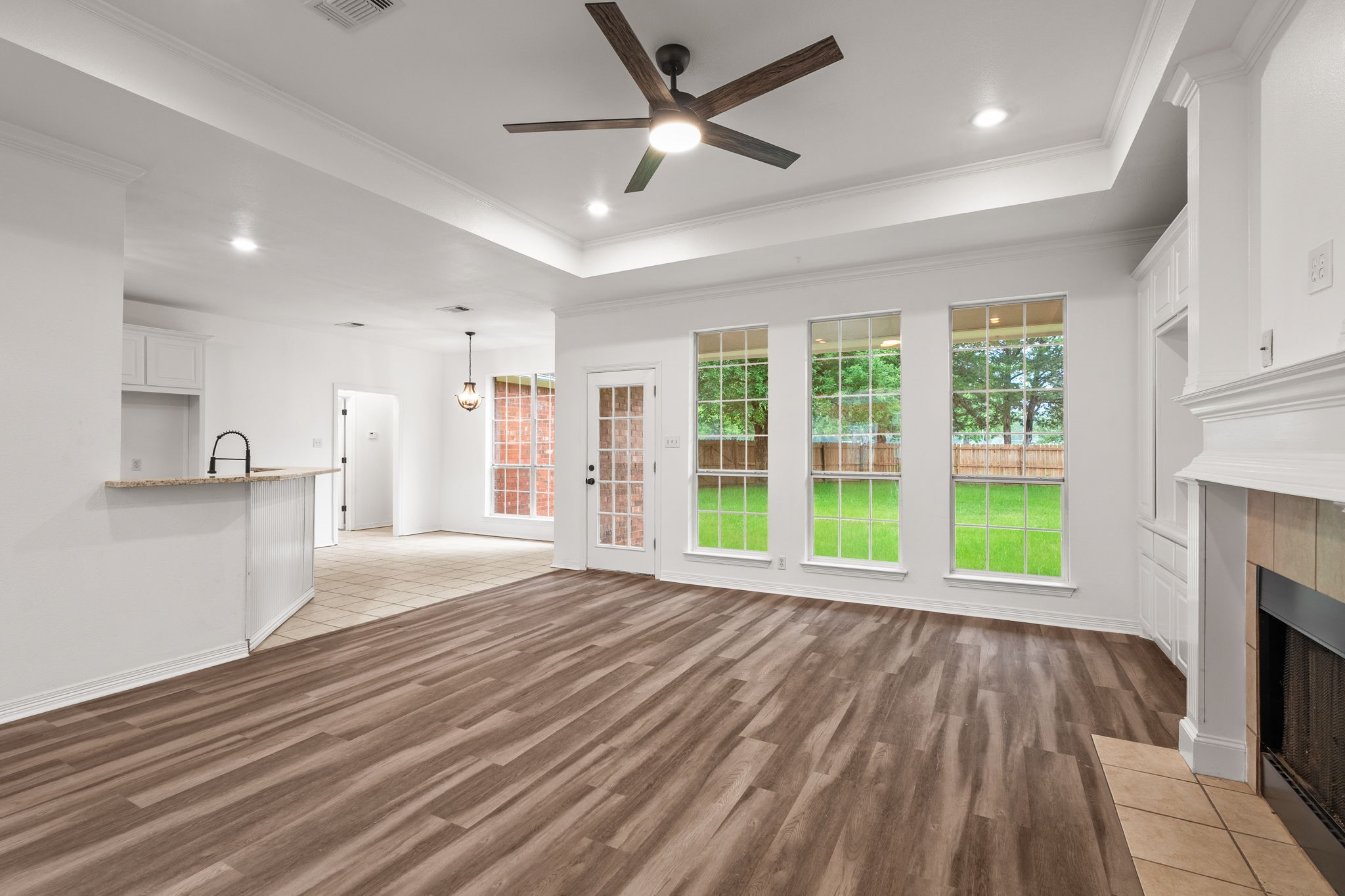 2107 Rivercrest Circle Denison TX 75020