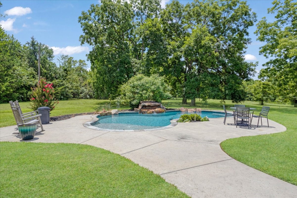 474 County Road 1505 Bonham TX 75418