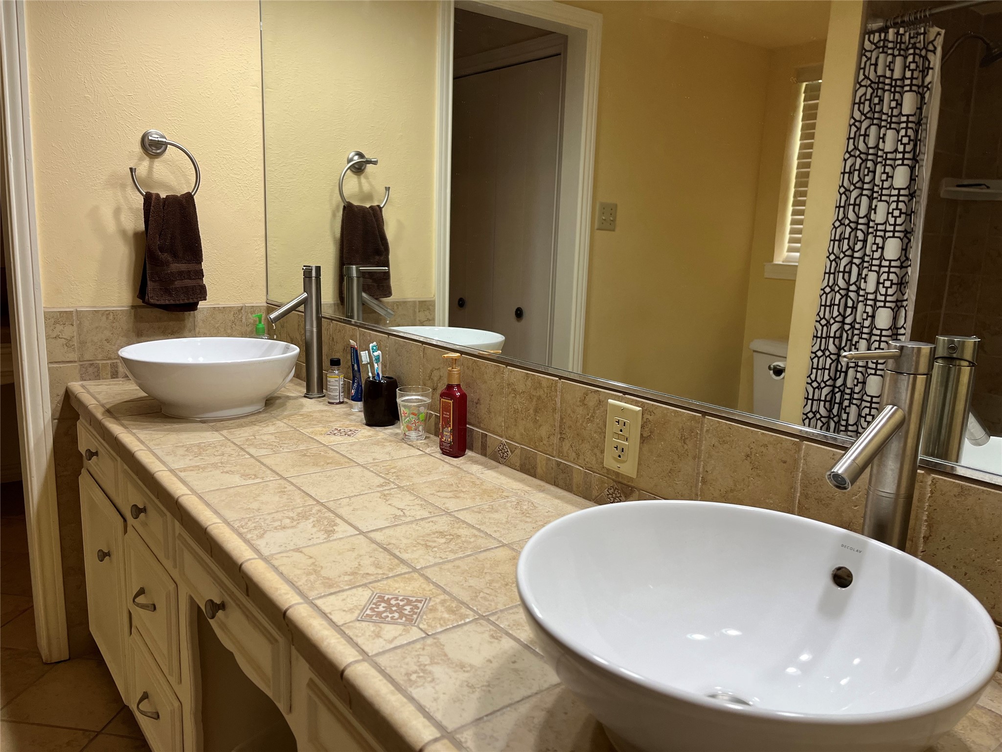 2801 Rix Street Commerce TX 75428