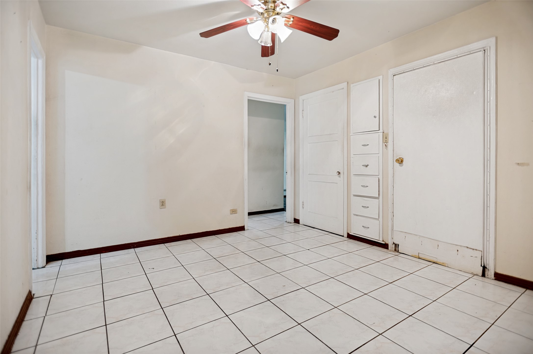 408 W Montana Avenue Dallas TX 75224