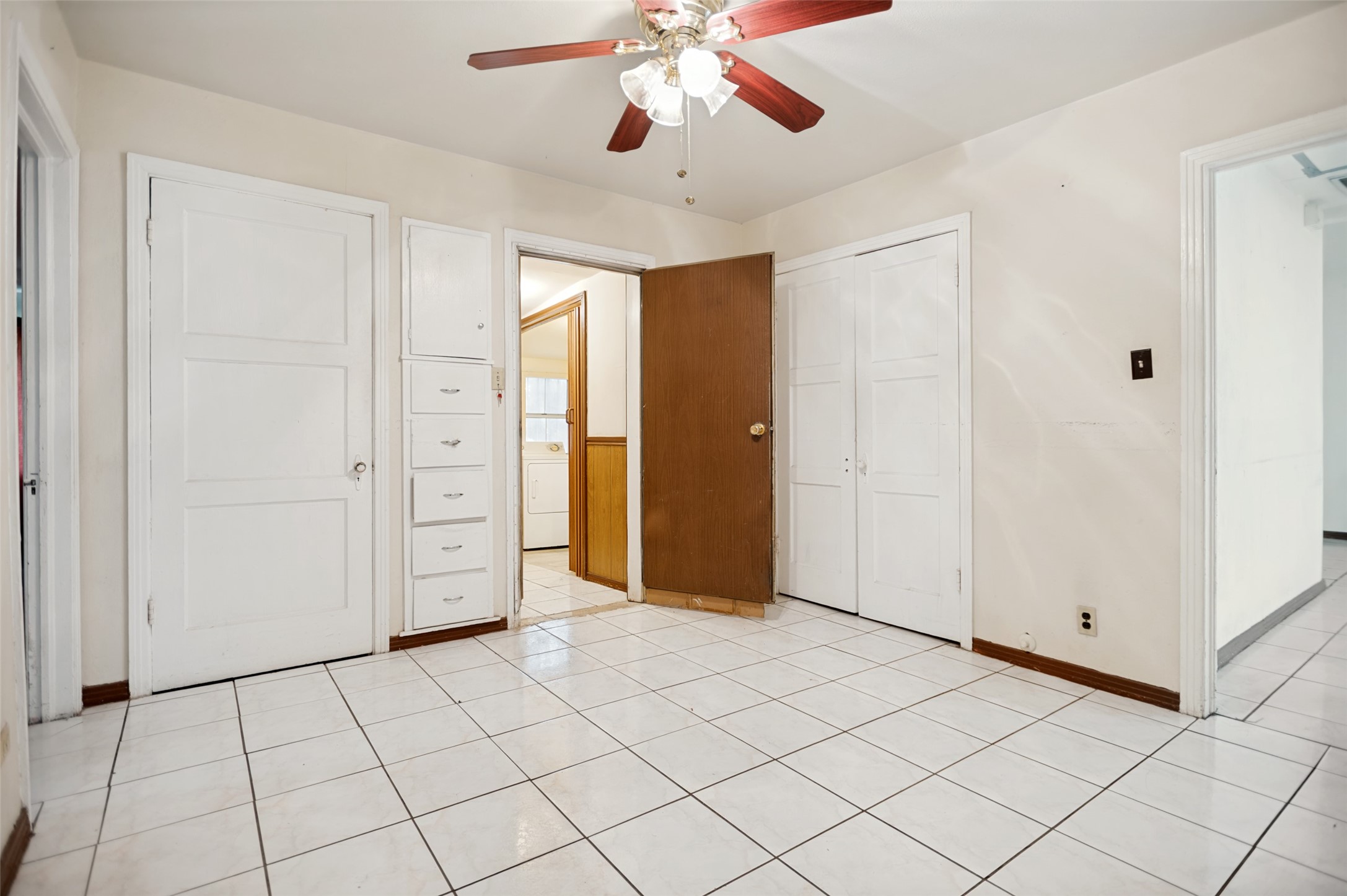 408 W Montana Avenue Dallas TX 75224