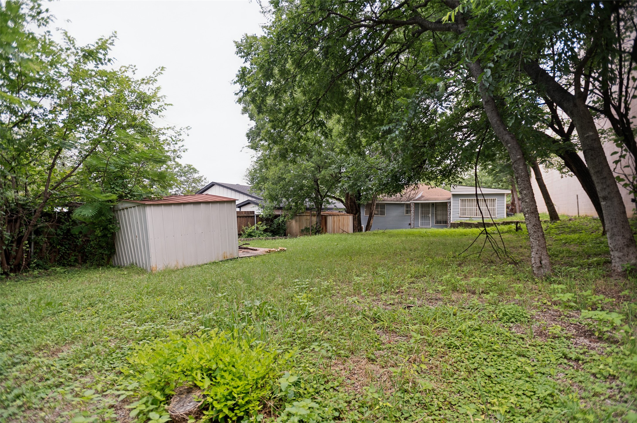 408 W Montana Avenue Dallas TX 75224