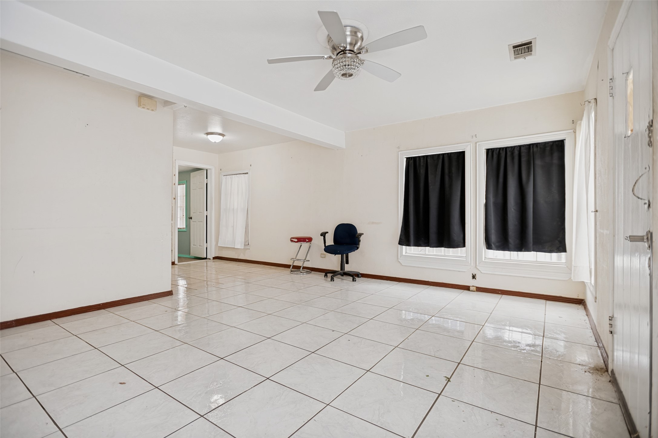 408 W Montana Avenue Dallas TX 75224