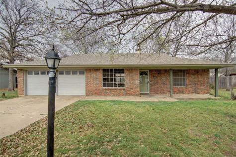 1703 Lamar Street Mineral Wells TX 76067