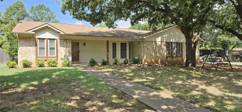 6737 Bartay Drive North Richland Hills TX 76182