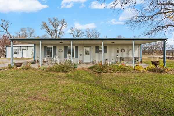 4861 E Highway 199 Reno TX 76082