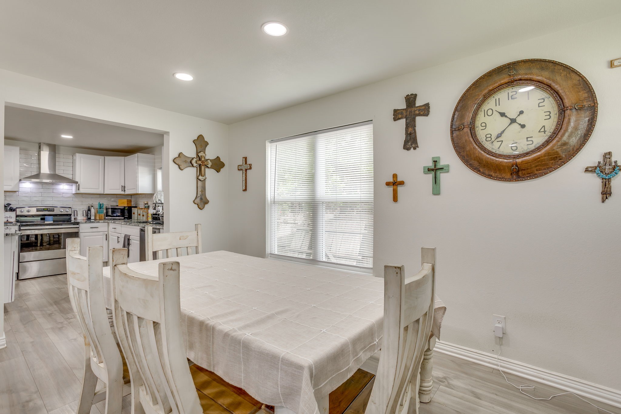109 W Purdom Avenue Alvarado TX 76009