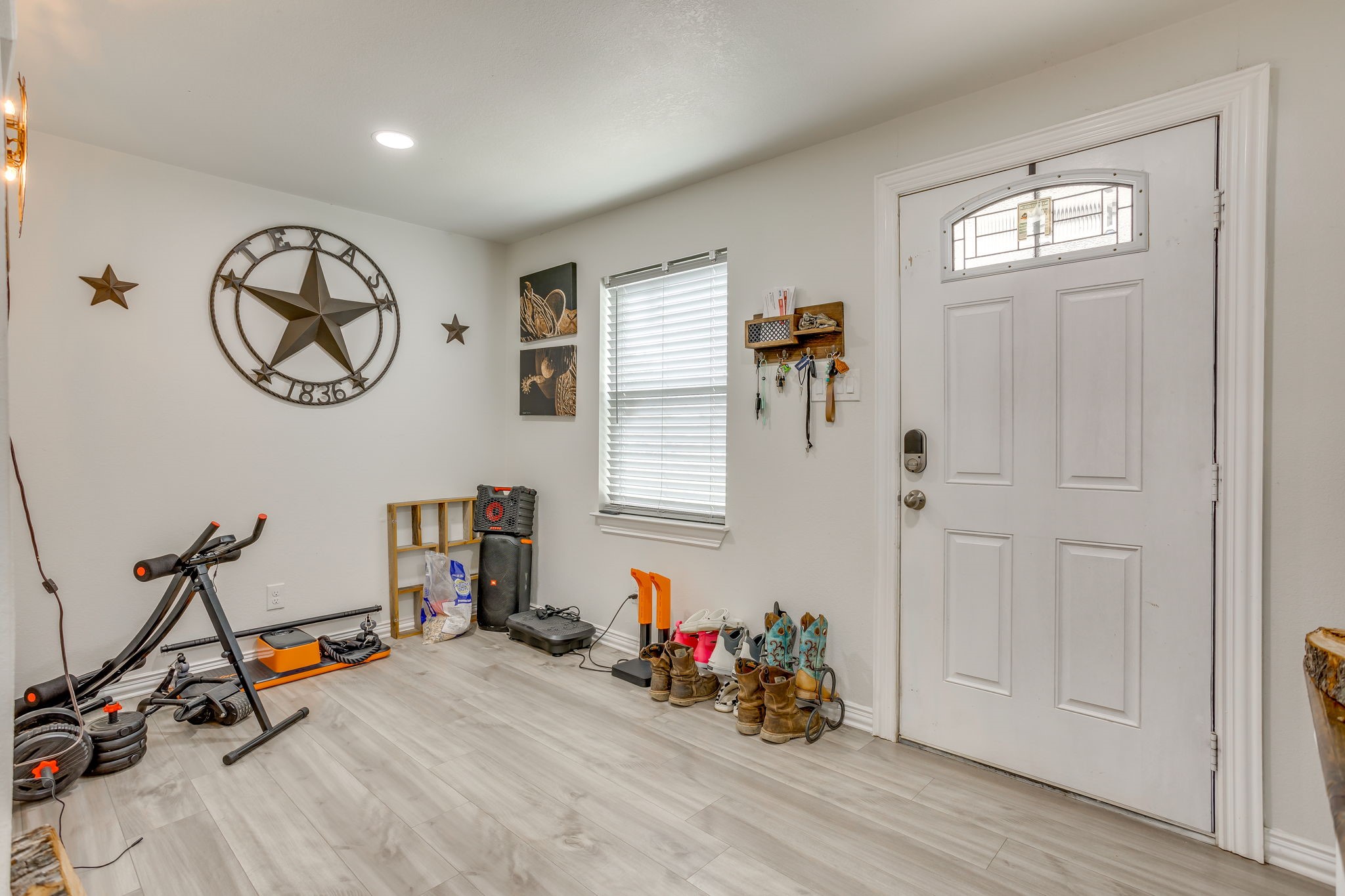 109 W Purdom Avenue Alvarado TX 76009