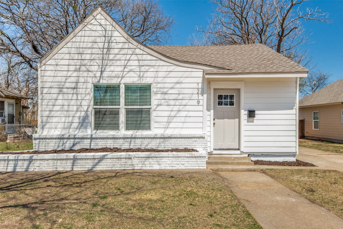 1219 Strickland Street Dallas TX 75216