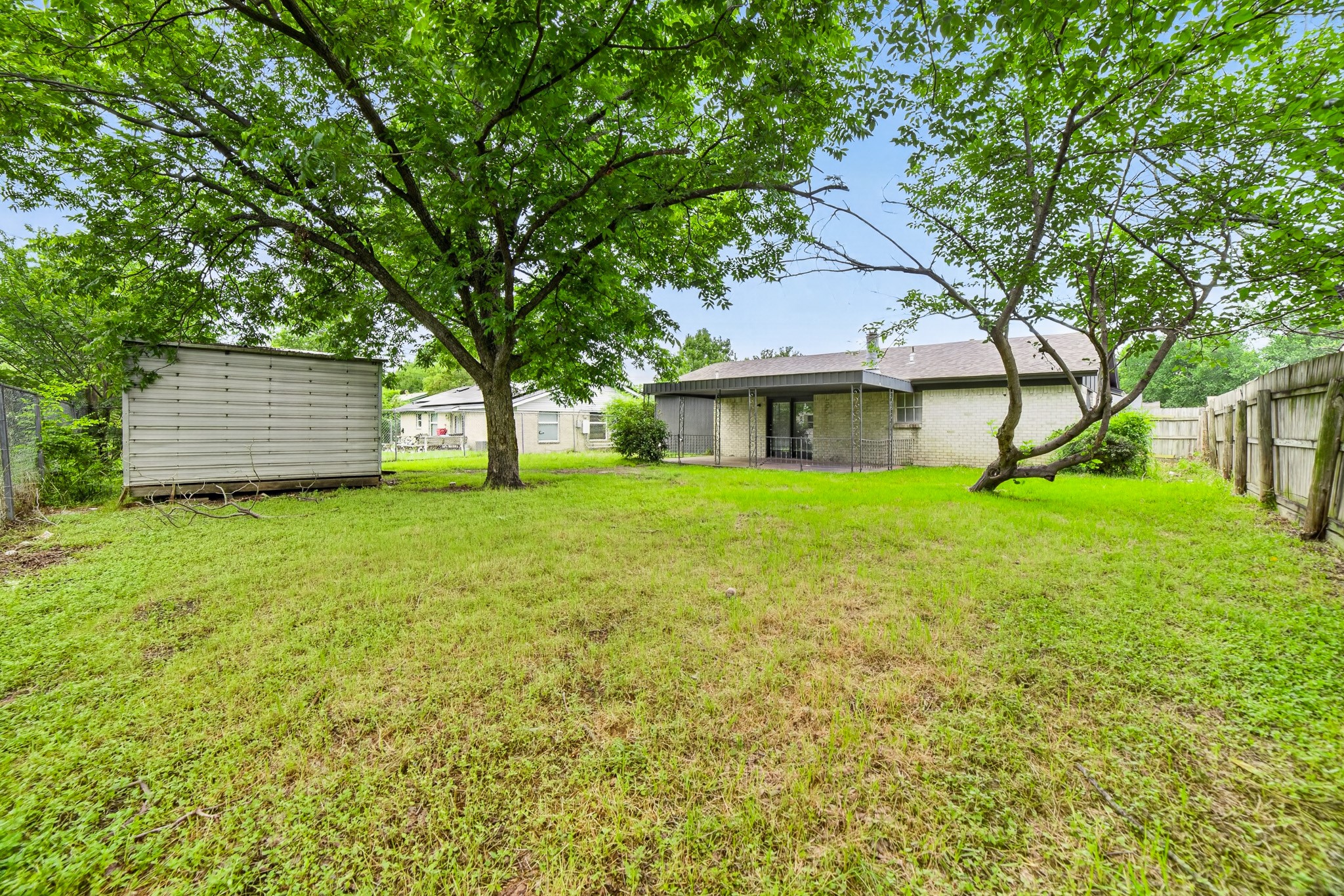 15131 Oakwood Lane Balch Springs TX 75180