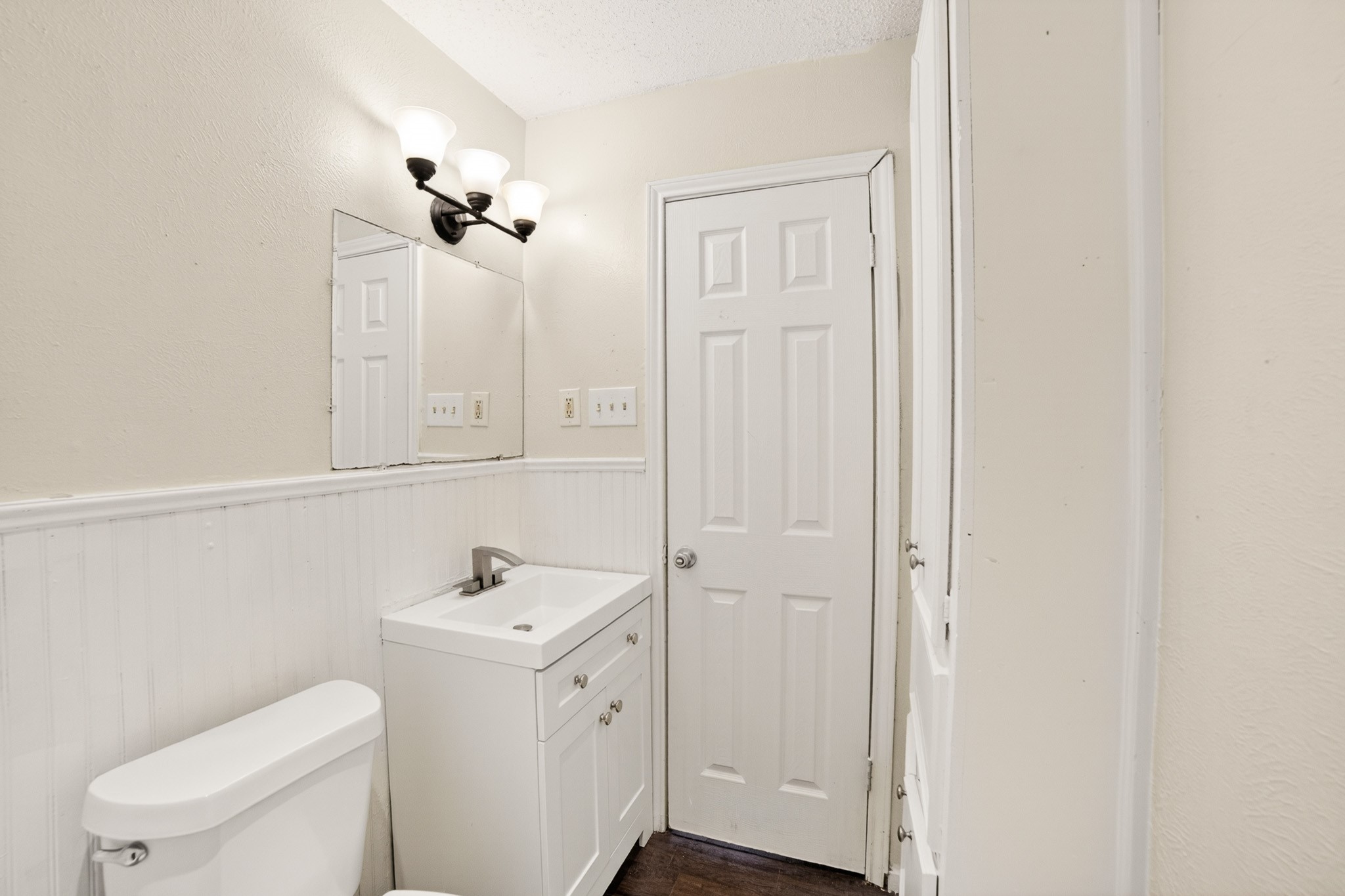 15131 Oakwood Lane Balch Springs TX 75180
