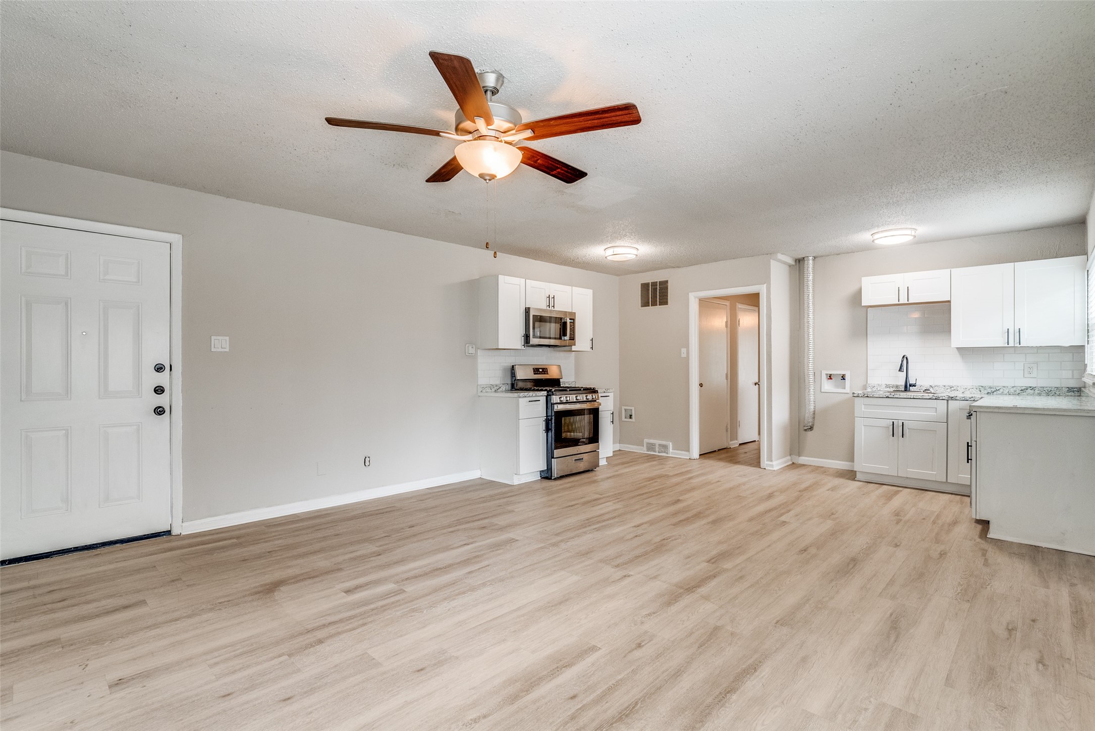 3301 Willing Avenue Fort Worth TX 76110