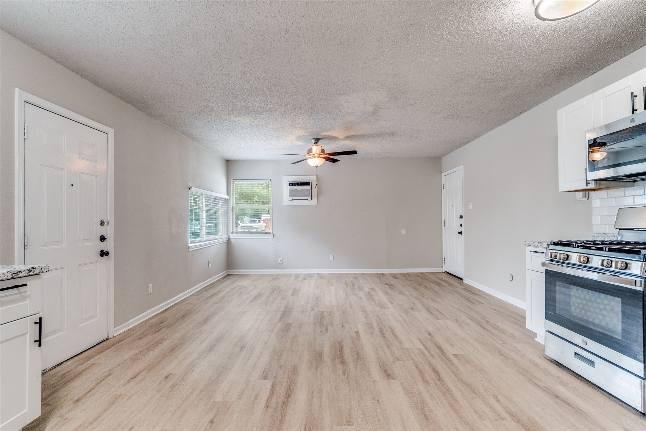 3301 Willing Avenue Fort Worth TX 76110